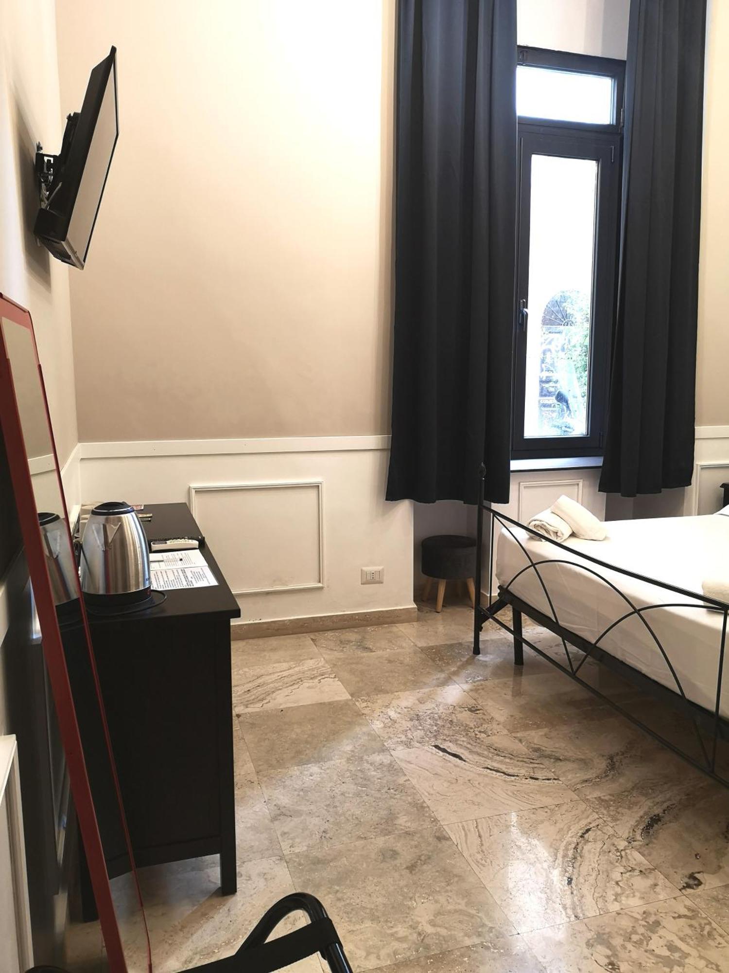 Trastevere Glasshouse Рим Стая снимка