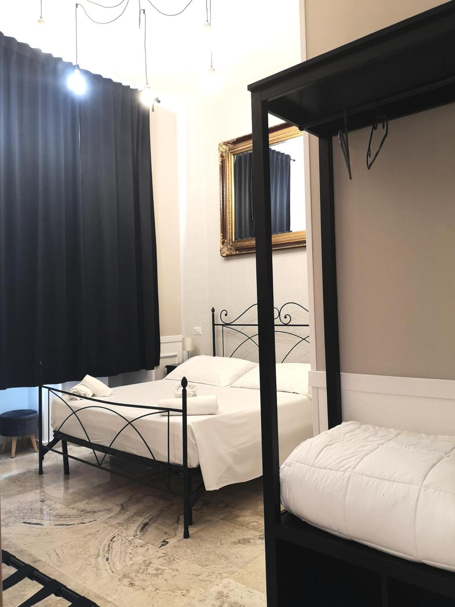 Trastevere Glasshouse Рим Стая снимка